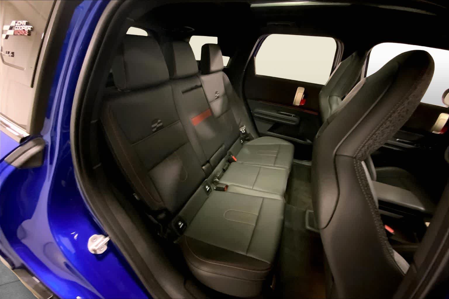 Certified 2025 MINI Cooper Countryman John Cooper Works w/ Comfort Package Max AWD/4WD image 19