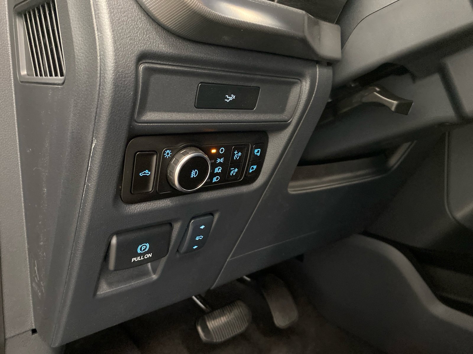 New 2026 Ford F150 Lariat AWD/4WD image 24