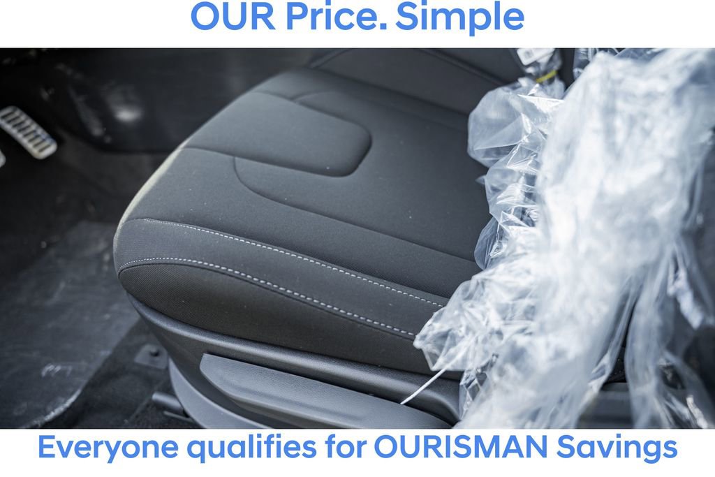 New 2025 Hyundai Elantra SEL image 28