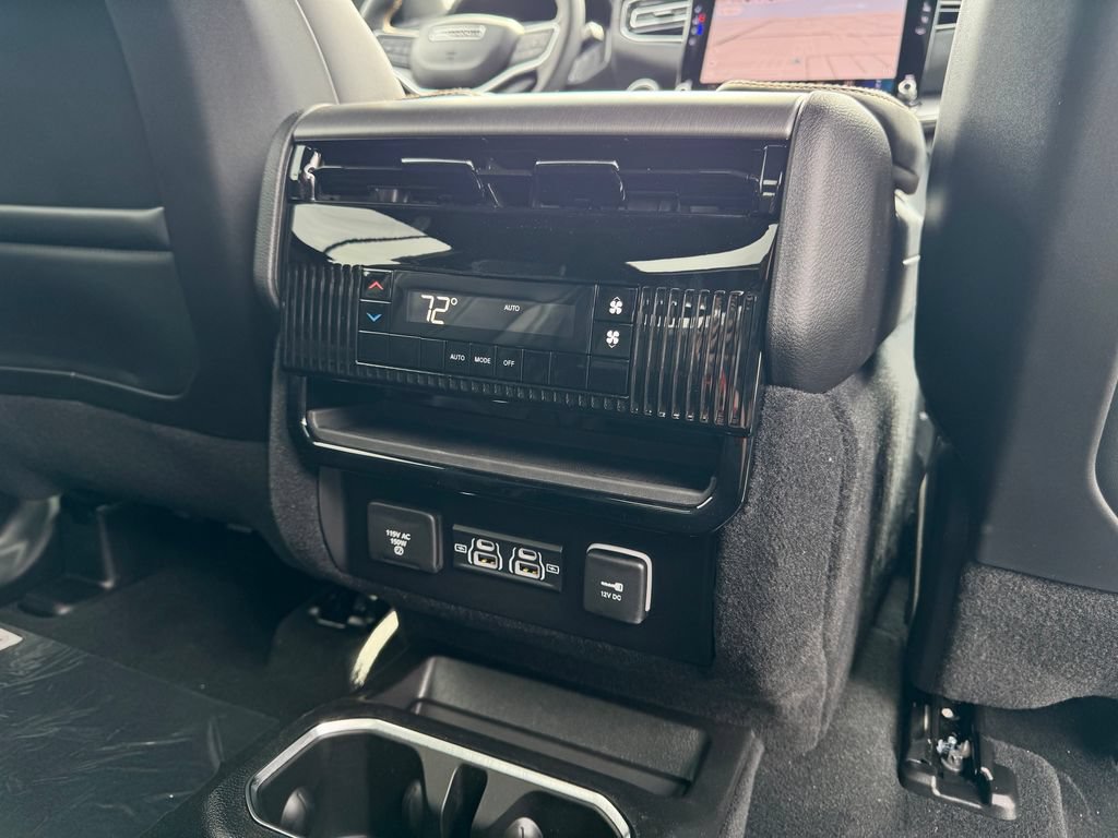 New 2026 Jeep Grand Wagoneer 4WD image 13