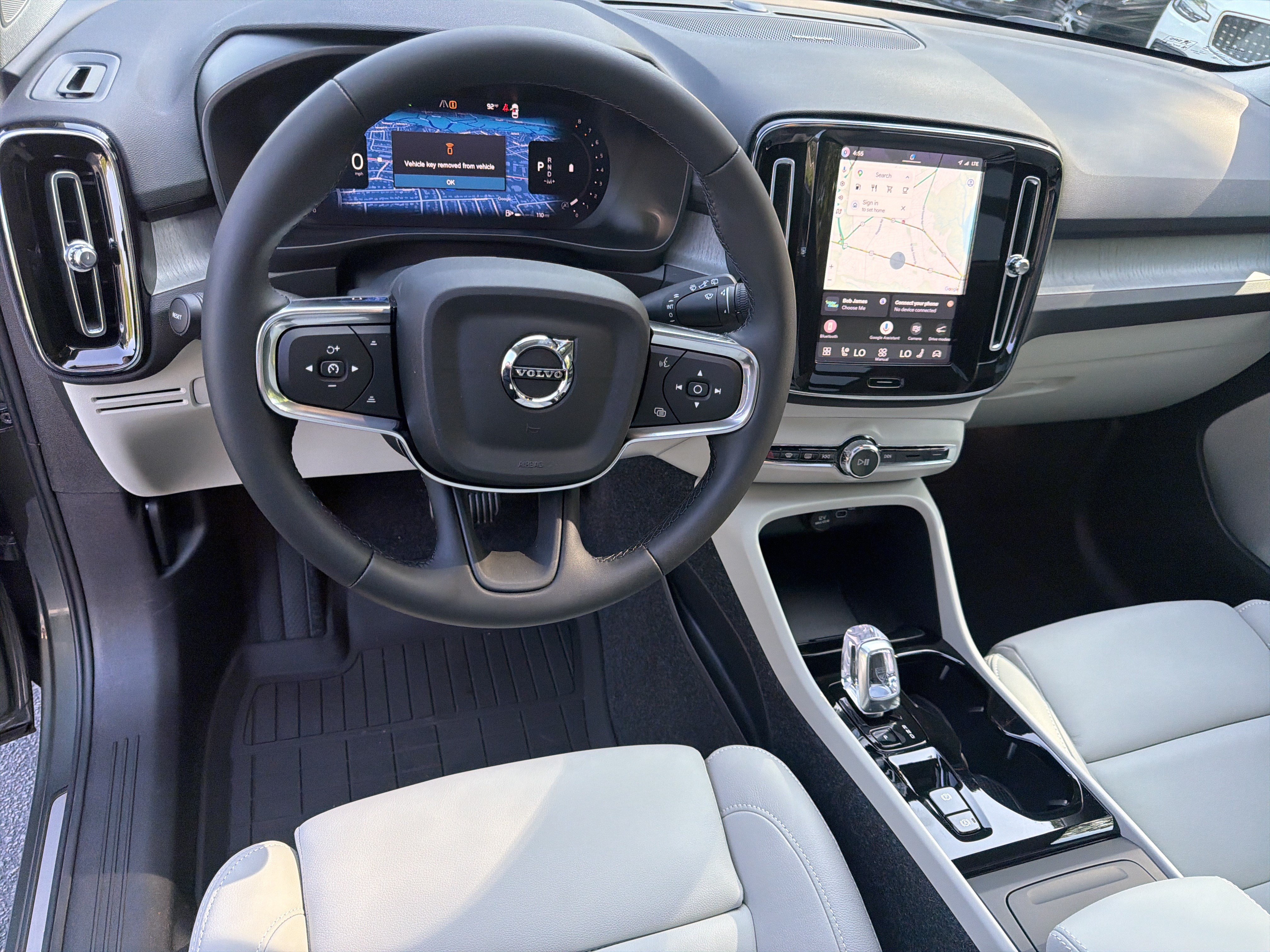 New 2026 Volvo XC40 B5 Ultra w/ Protection Package Premier AWD/4WD image 18