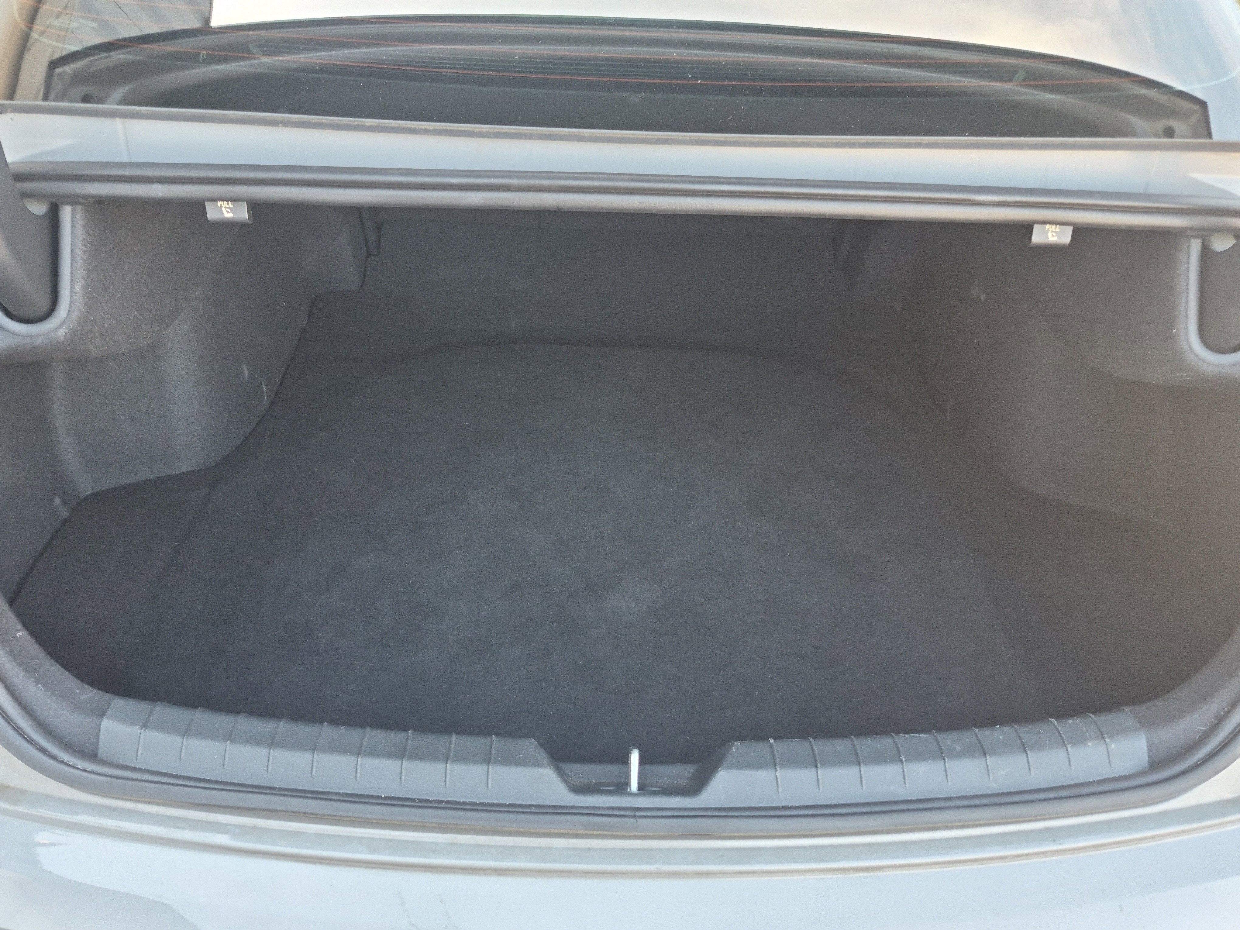 Used 2025 Kia K5 GT-Line w/ GT-Line Premium Package image 8