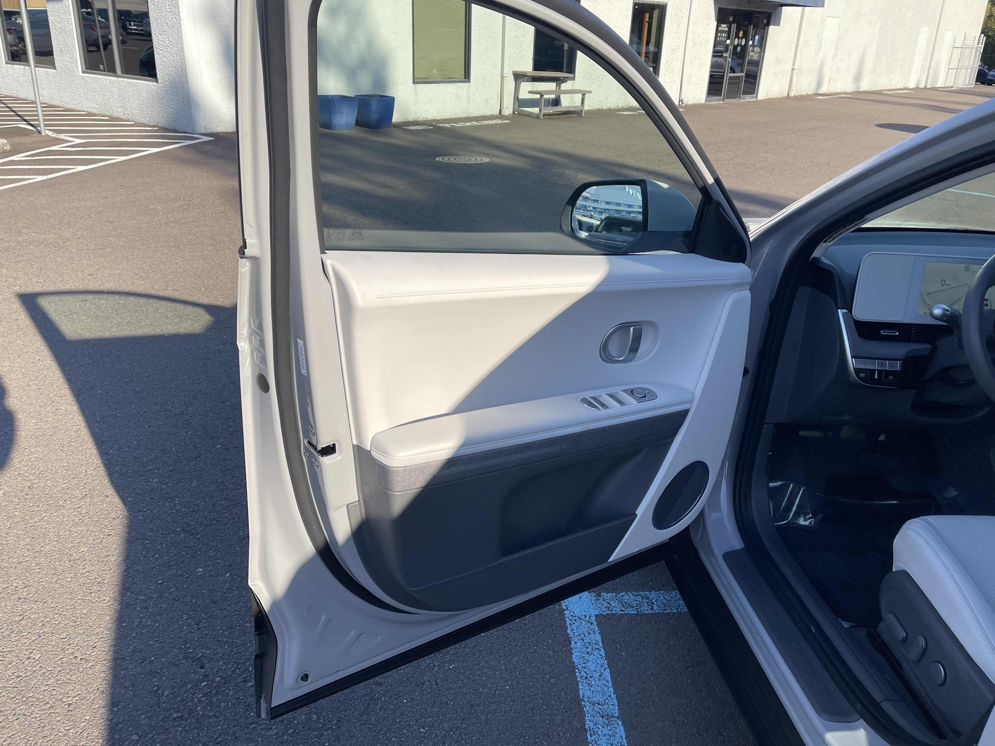 Certified 2023 Hyundai Ioniq 5 SEL AWD/4WD image 16