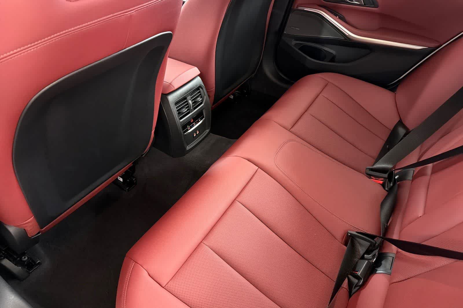 Used 2026 BMW 330i Sedan RWD image 4