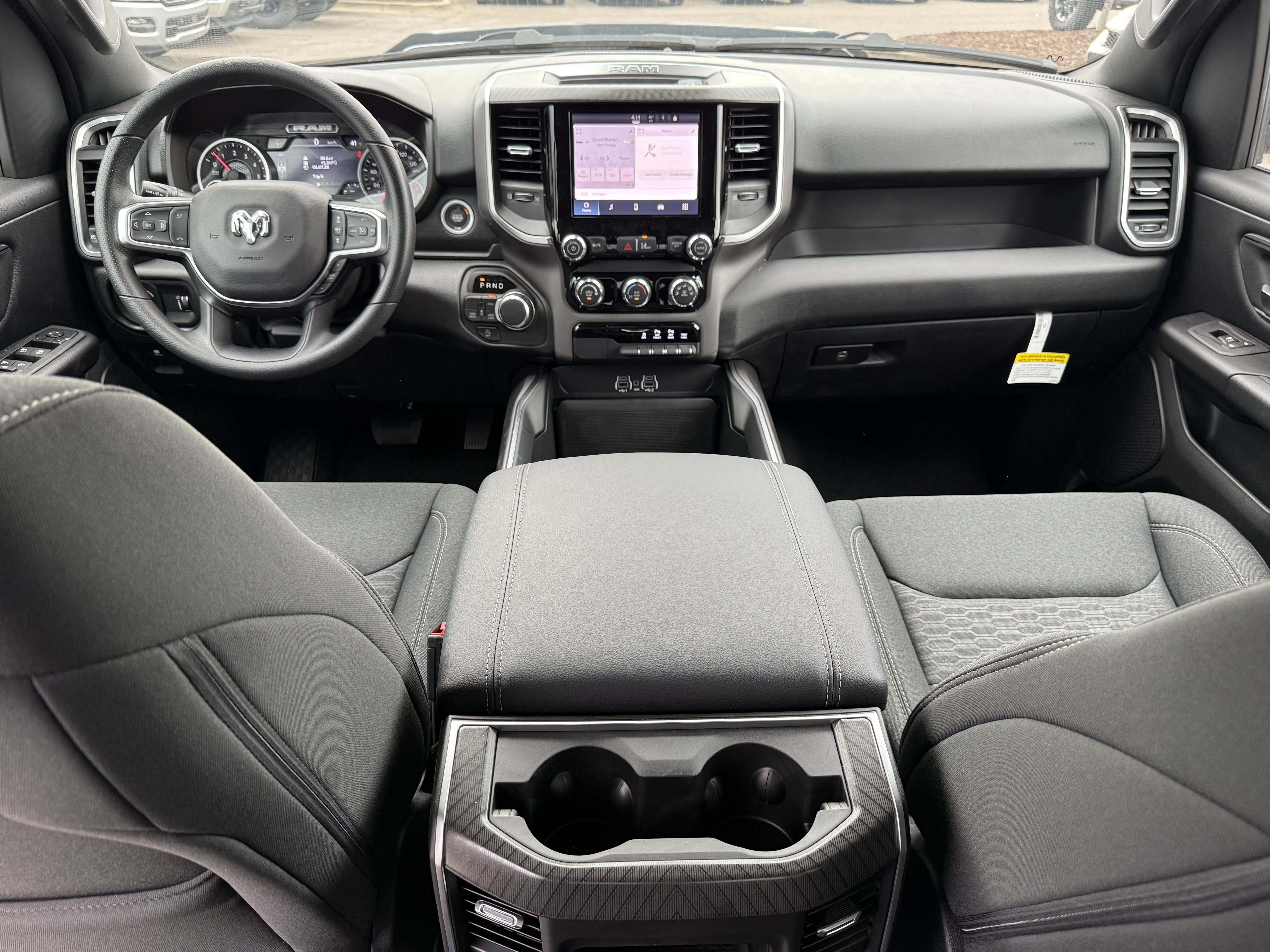 New 2026 RAM 1500 Express AWD/4WD image 29