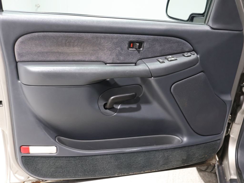 Used 2002 Chevrolet Silverado 1500 LS w/ Off-Road Chassis Pkg image 13