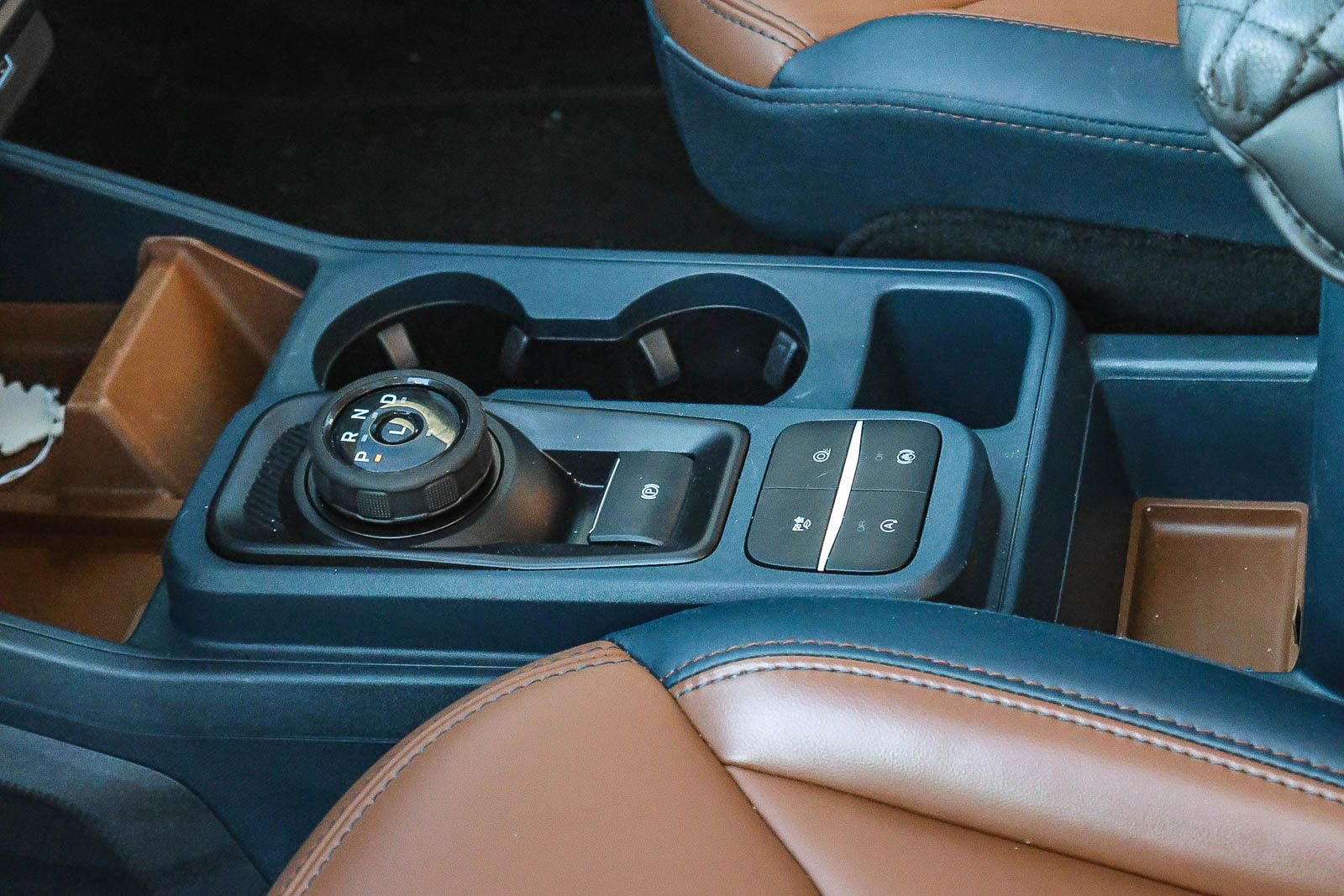 Used 2024 Ford Maverick Lariat w/ 4K Tow Package image 28