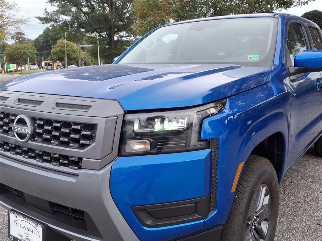 New 2026 Nissan Frontier SV image 3