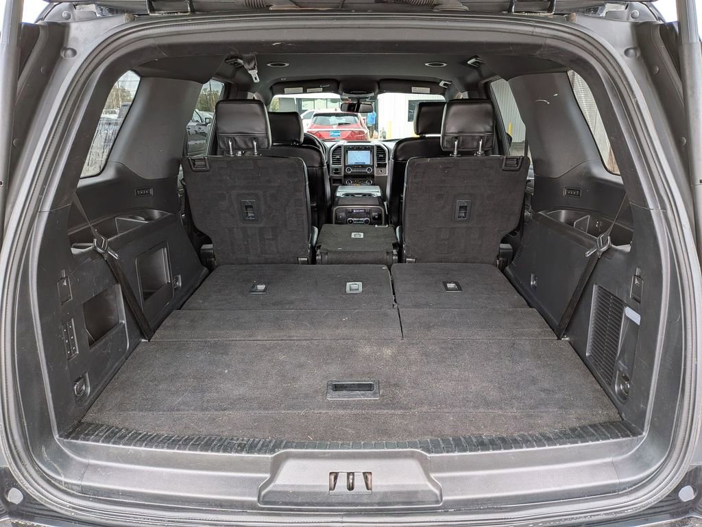 Used 2020 Ford Expedition XLT w/ Equipment Group 202A image 31