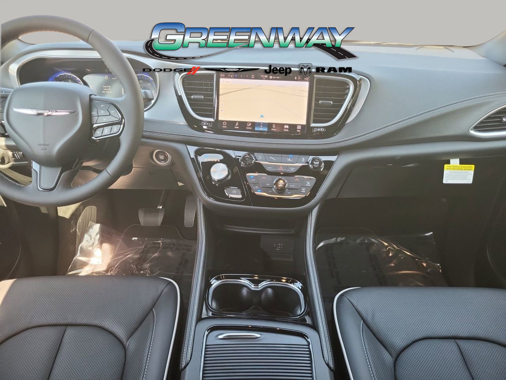 New 2026 Chrysler Pacifica Limited image 14