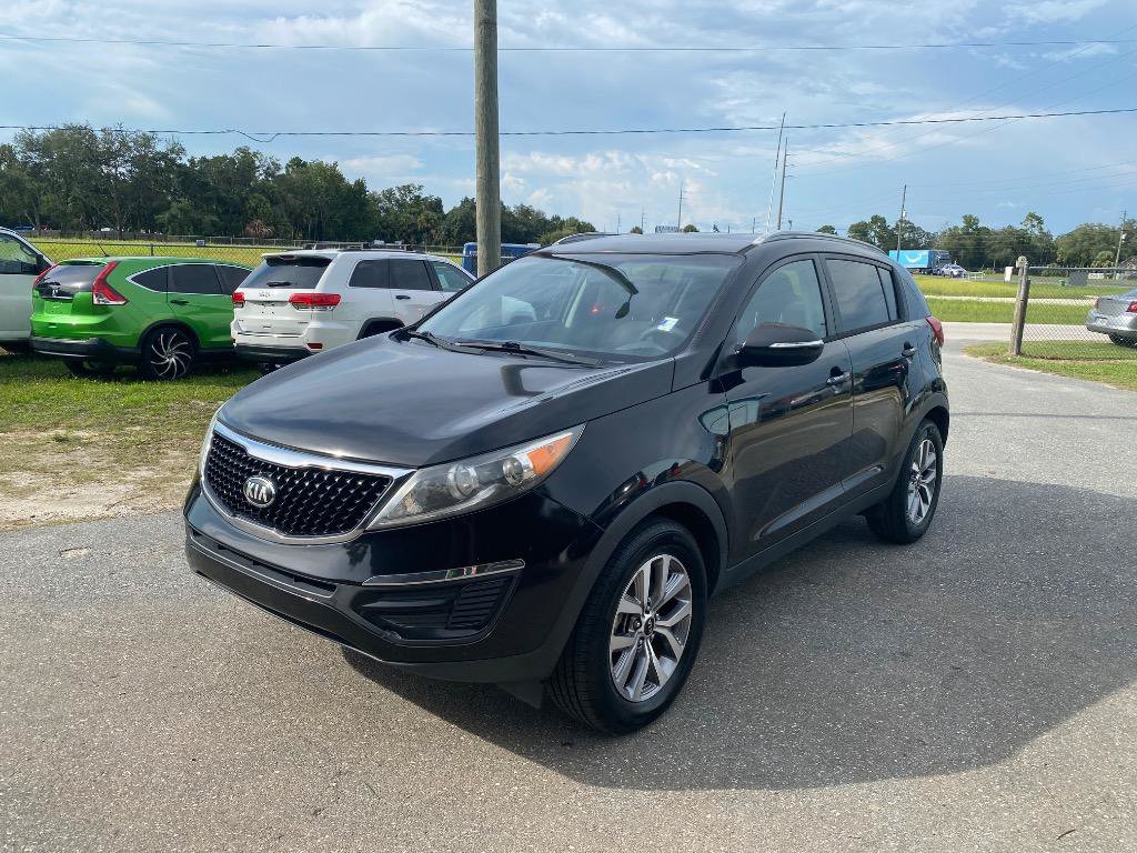 Used 2015 Kia Sportage LX FWD image 2