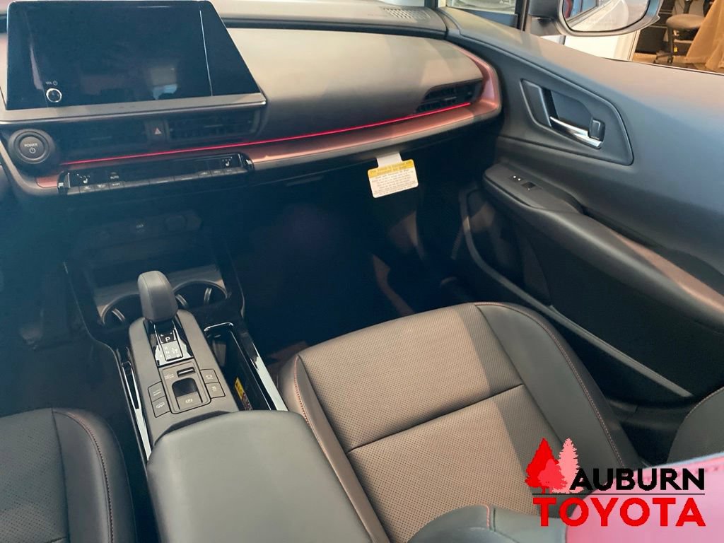 New 2026 Toyota Prius Plug-In Hybrid FWD image 13