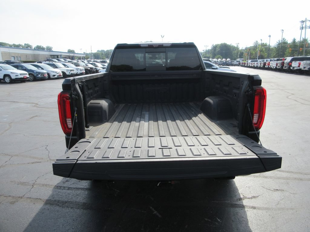 Certified 2020 GMC Sierra 1500 AT4 w/ AT4 Premium Package AWD/4WD image 9