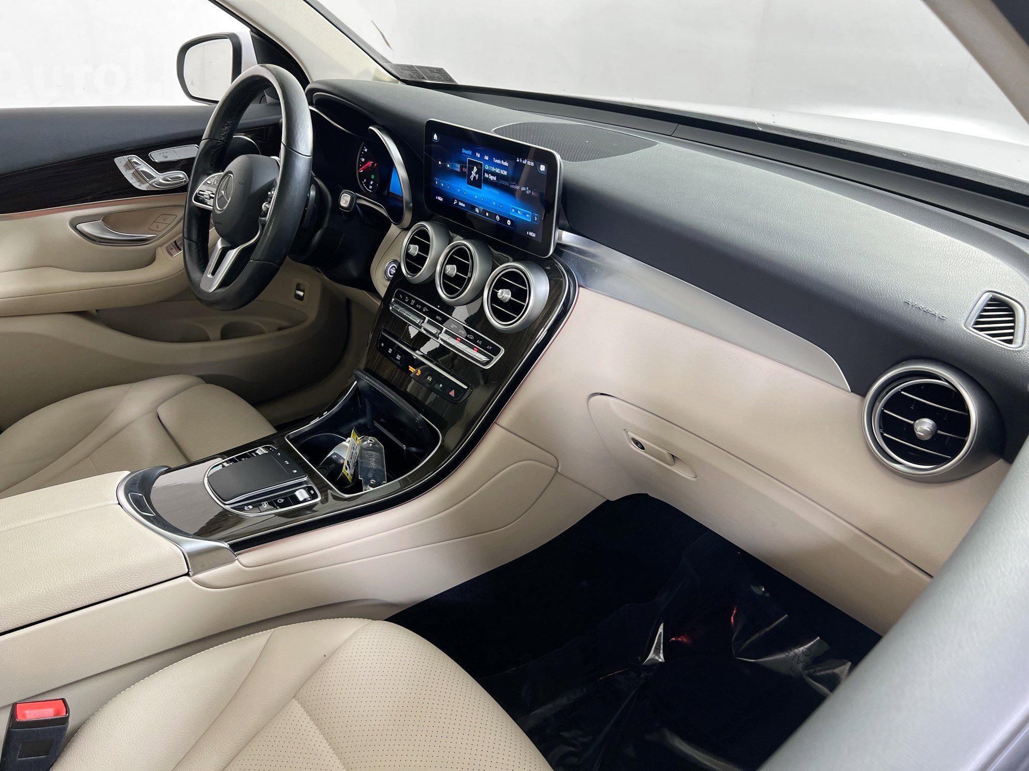 Used 2021 Mercedes-Benz GLC 300 4MATIC image 28