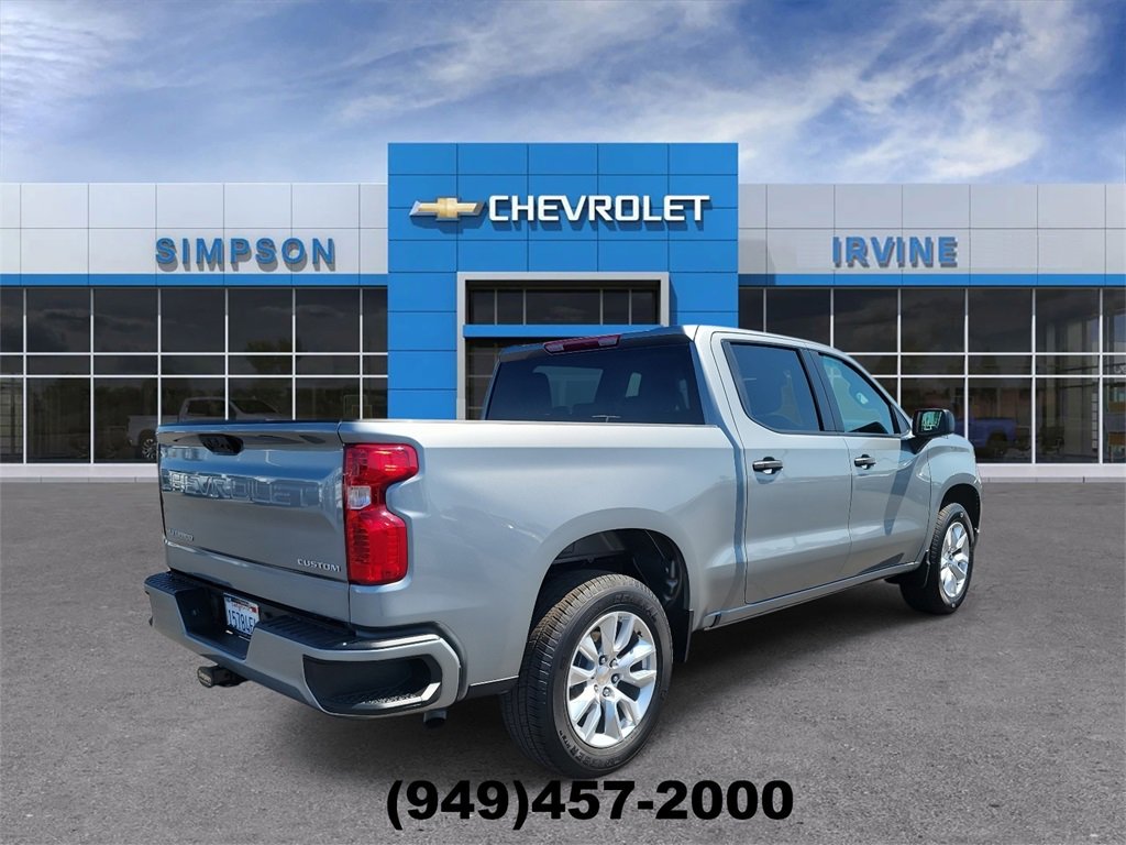 Used 2025 Chevrolet Silverado 1500 Custom image 8