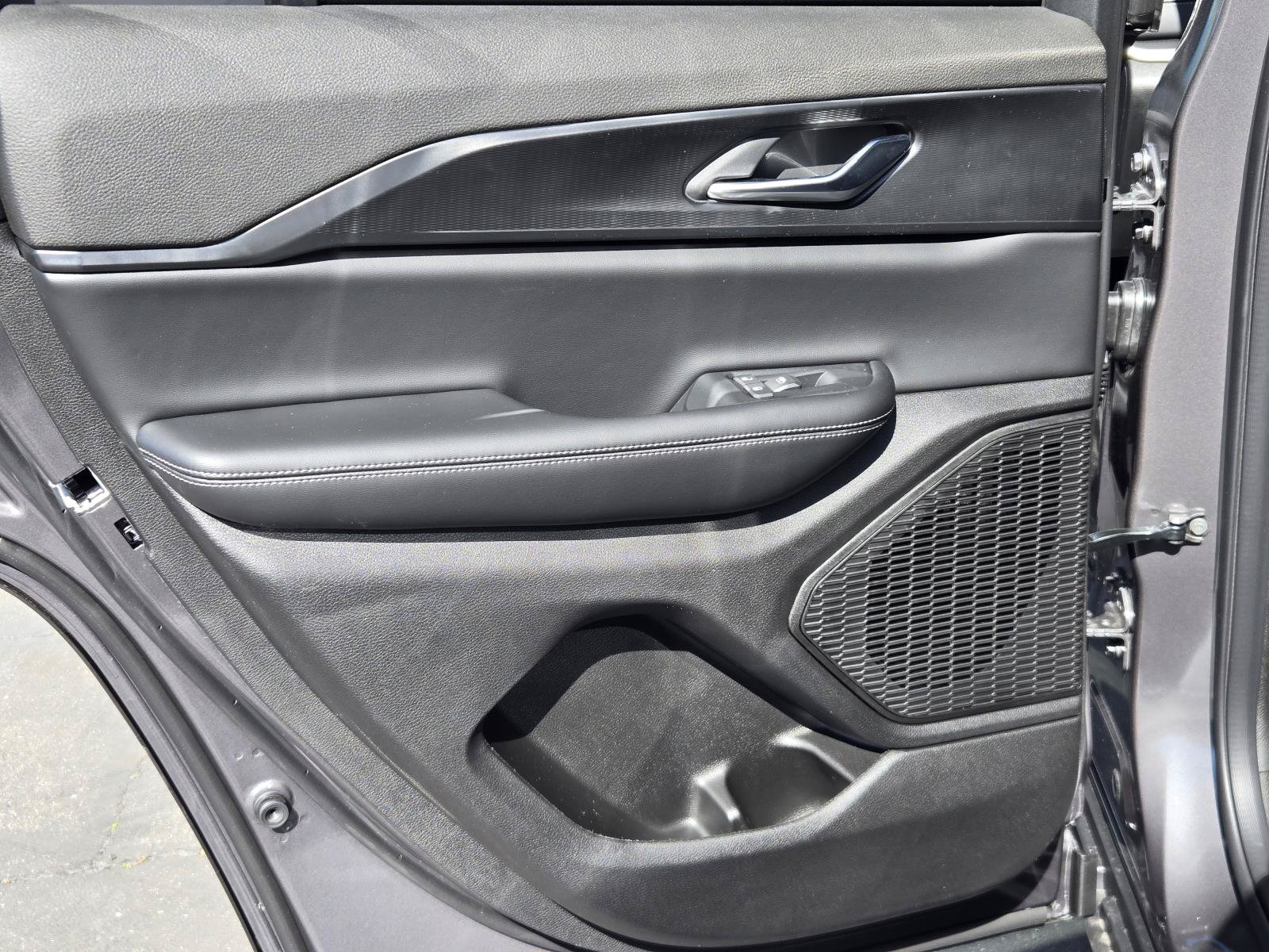 New 2026 Jeep Grand Cherokee Laredo X RWD image 24