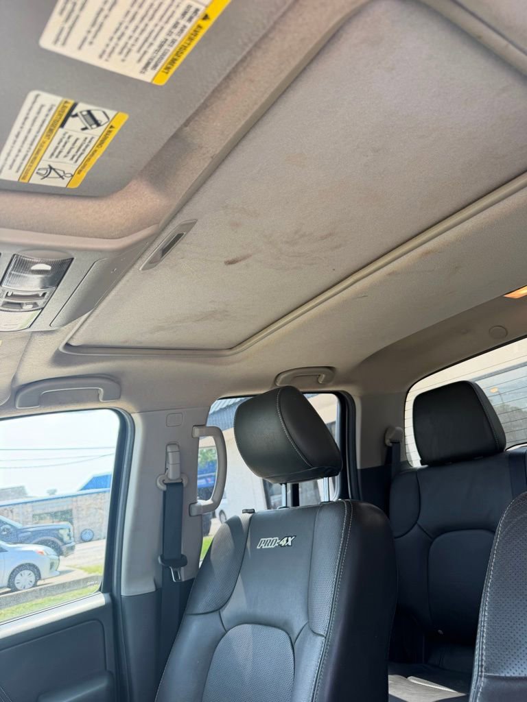 Used 2013 Nissan Frontier PRO-4X w/ Pro-4x Luxury Pkg AWD/4WD image 19