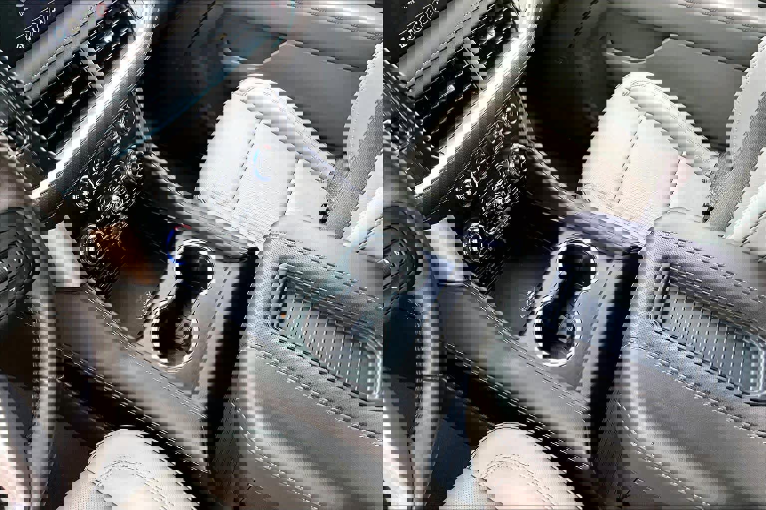 Used 2021 GMC Yukon SLT w/ SLT Premium Package image 17