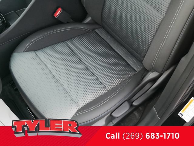 New 2026 Chevrolet Trax LT w/ Driver Confidence Package FWD image 36