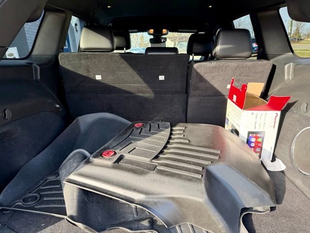 Used 2018 Jeep Grand Cherokee Altitude AWD/4WD image 11