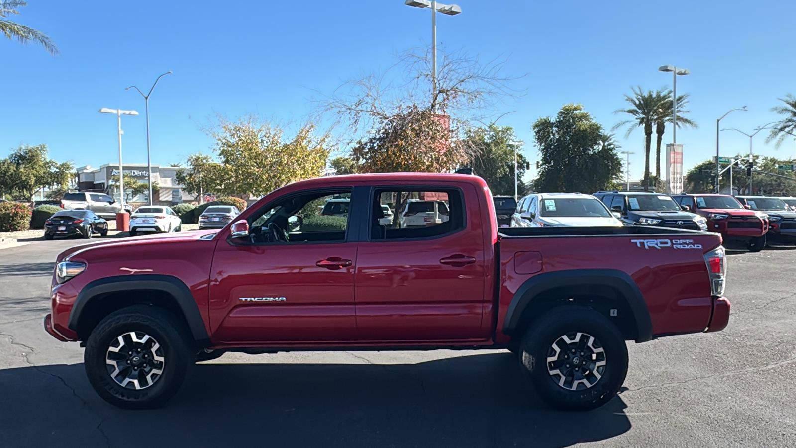 Used 2023 Toyota Tacoma TRD Sport image 4