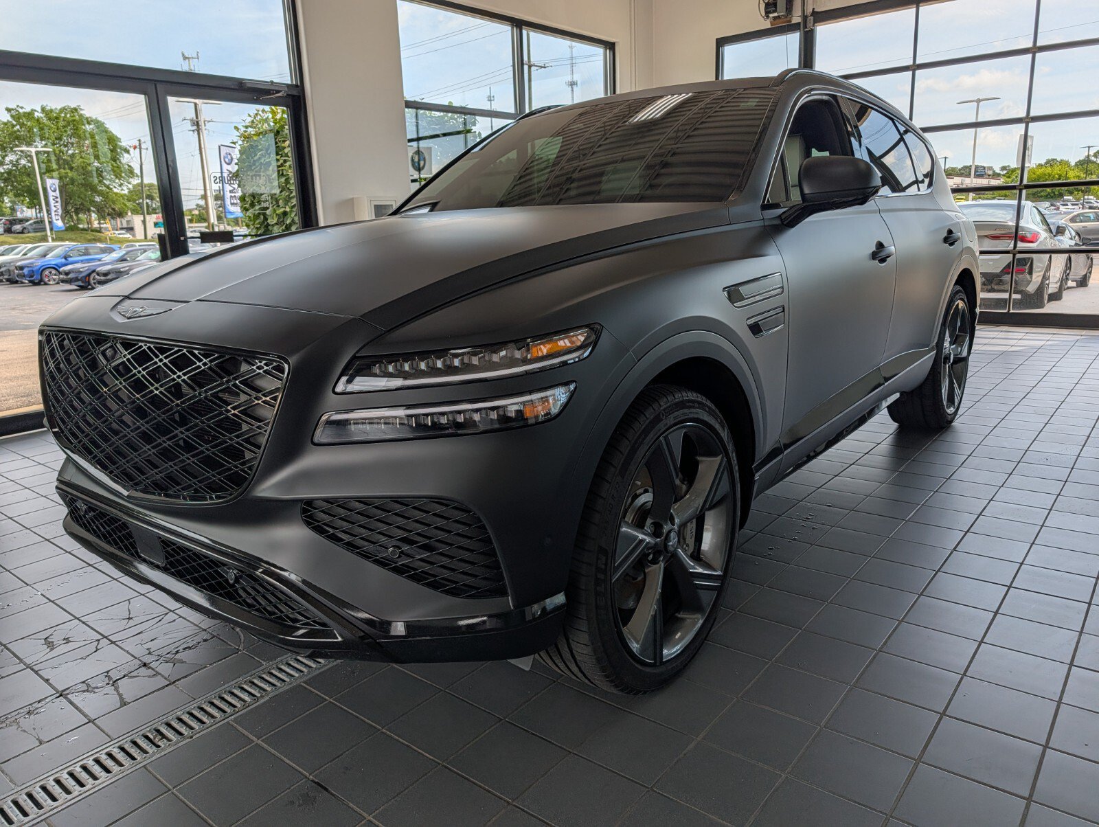 Used 2025 Genesis GV80 3.5T Prestige AWD/4WD image 1