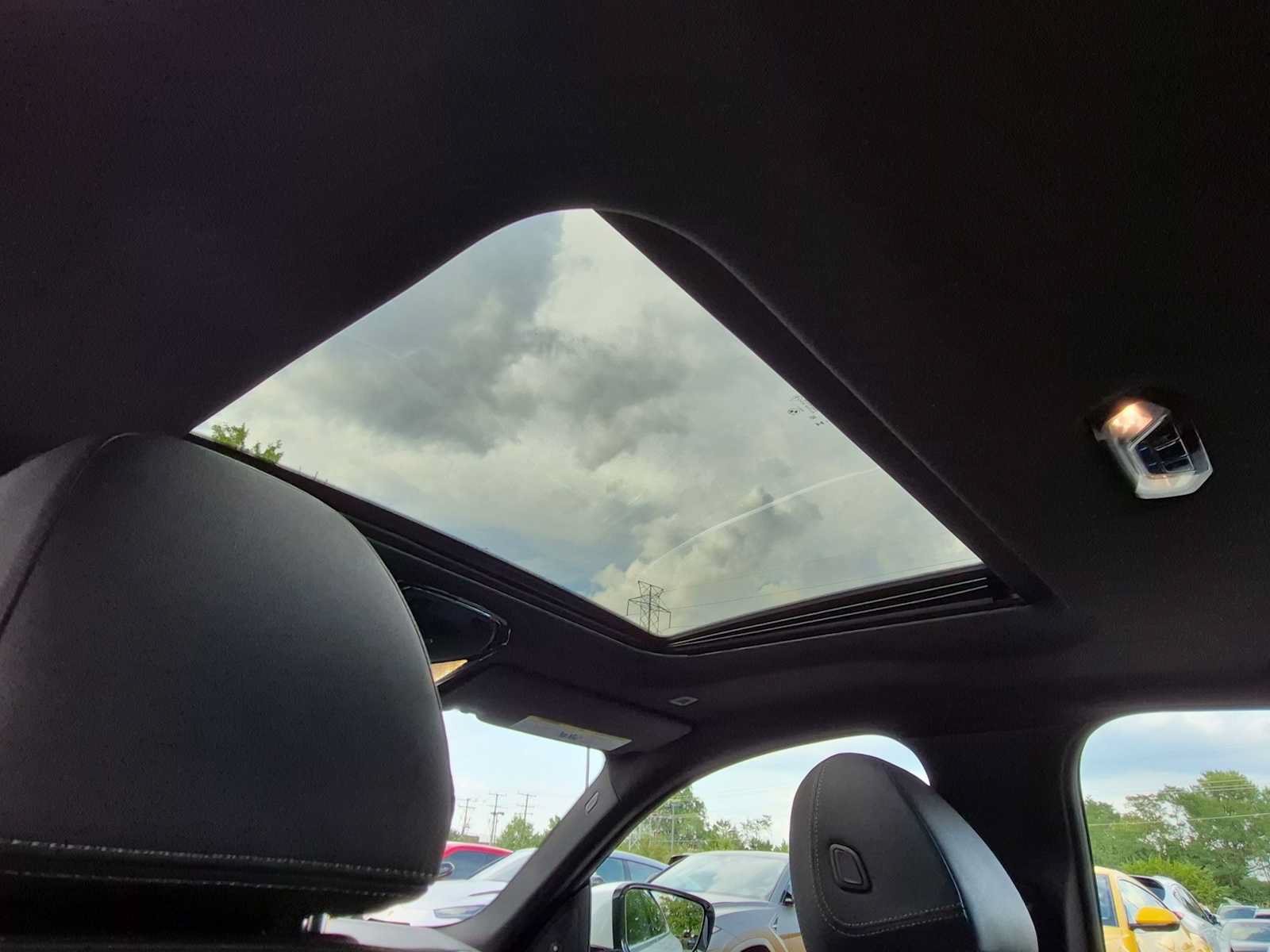 Used 2023 BMW i4 eDrive35 RWD image 23