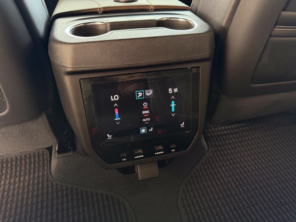 New 2027 GMC Yukon Denali Ultimate AWD/4WD image 22