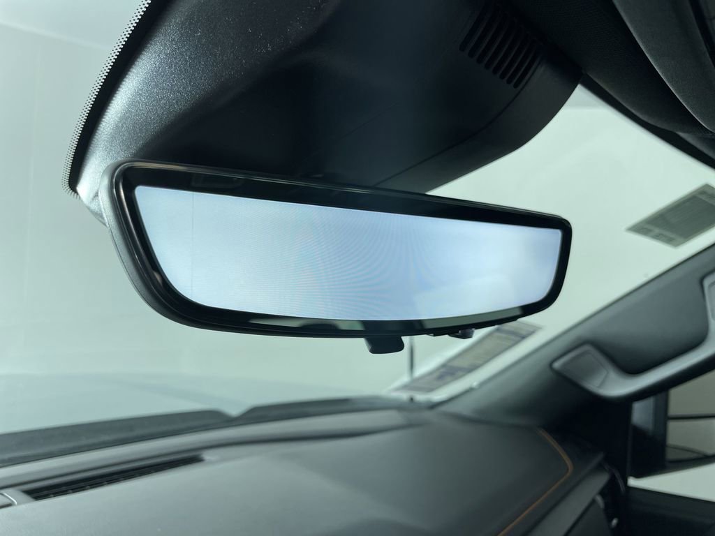 Used 2025 GMC Sierra 2500 AT4 w/ Technology Package image 39