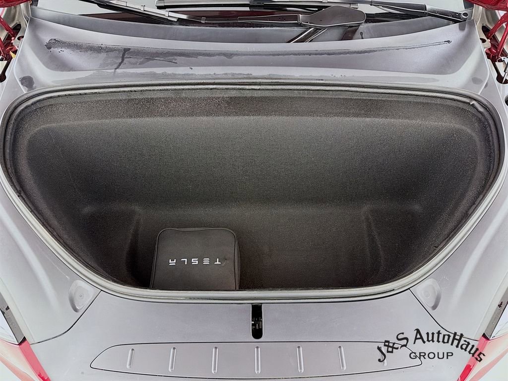 Used 2023 Tesla Model X Plaid image 38