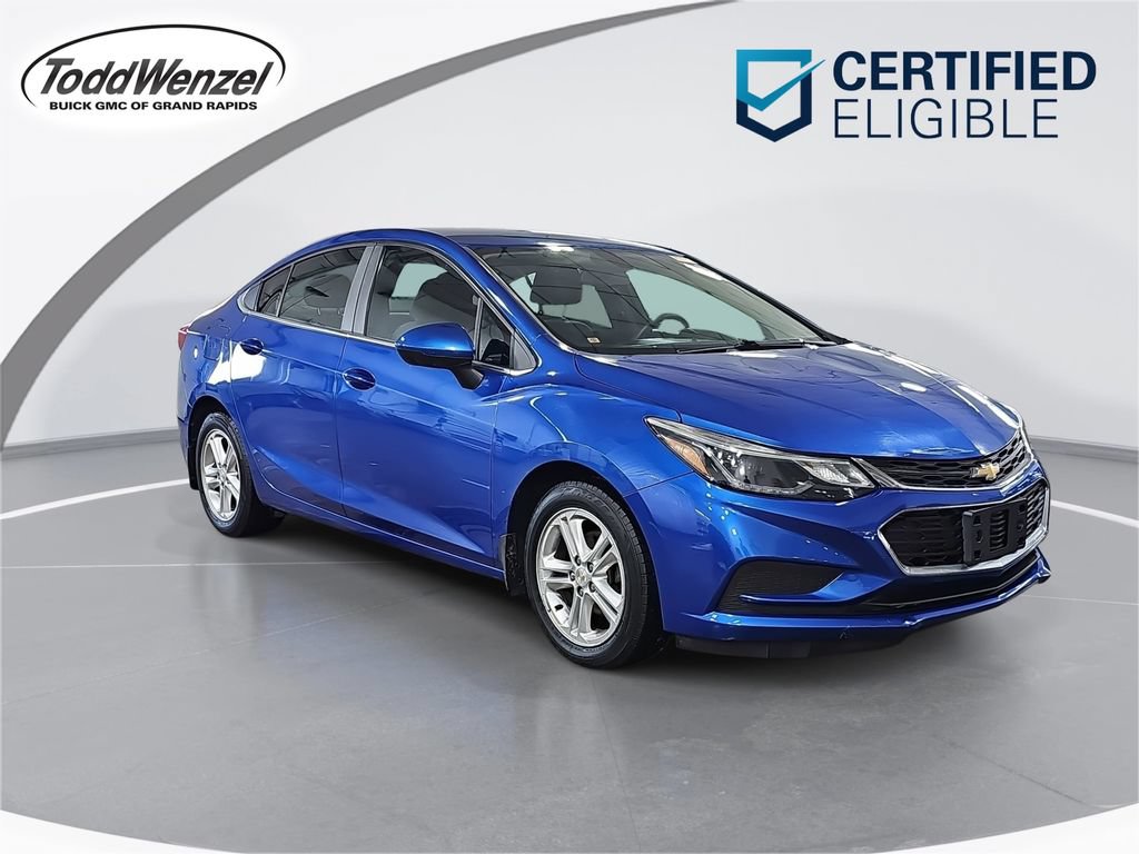 Certified 2018 Chevrolet Cruze LT w/ LT Convenience Package FWD image 1
