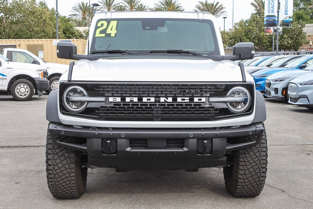 Used 2024 Ford Bronco Wildtrak image 2