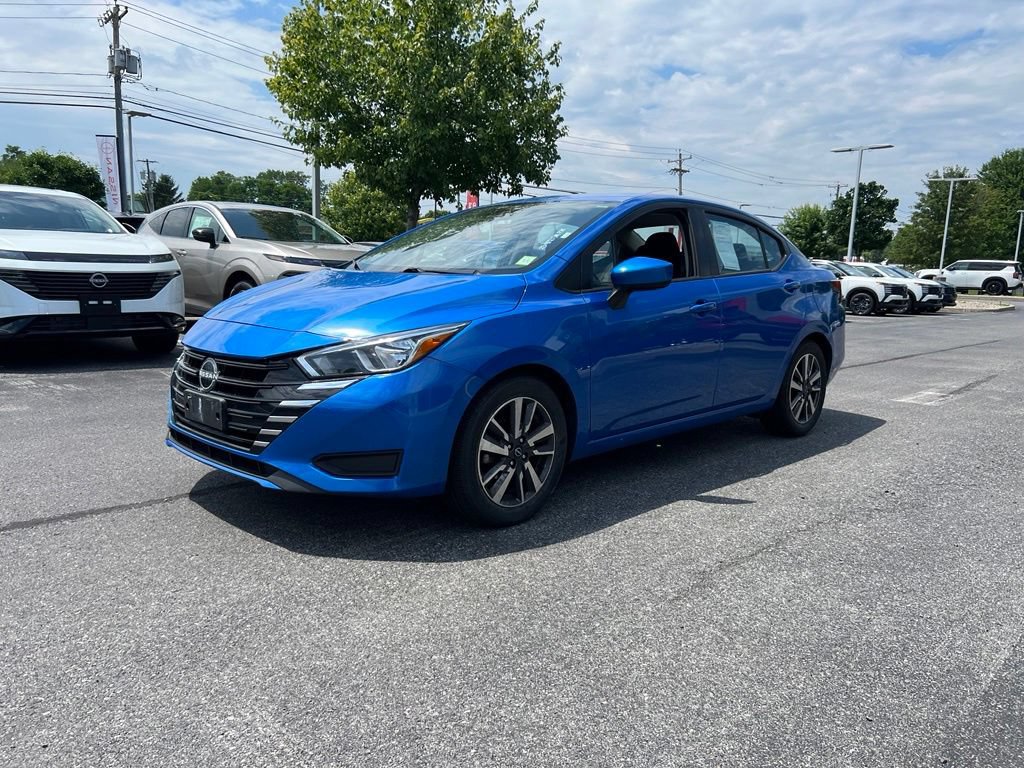 Used 2023 Nissan Versa SV FWD image 7