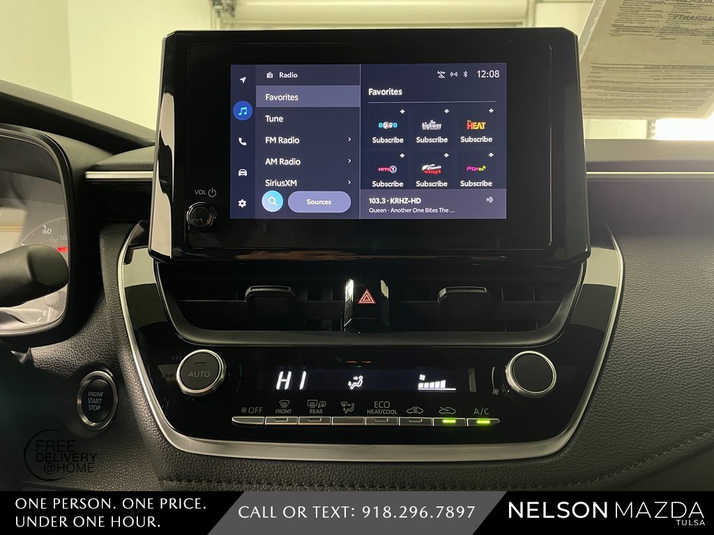 Used 2024 Toyota Corolla SE image 30