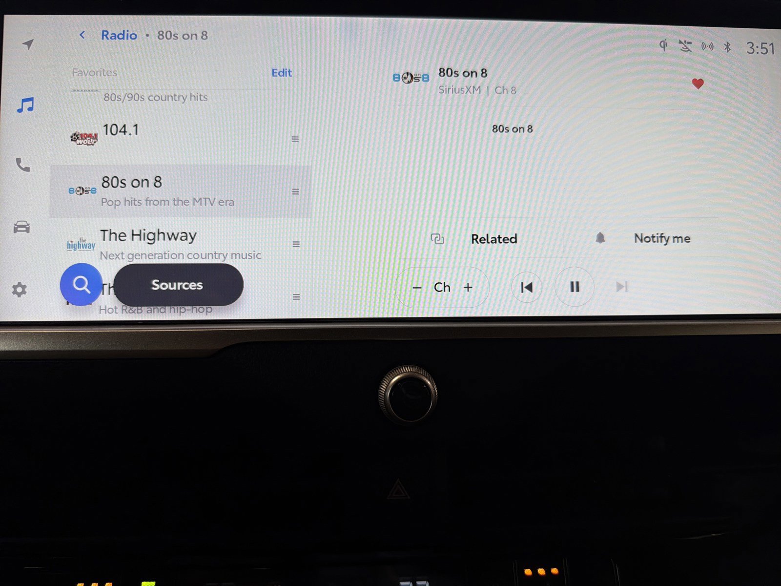 Used 2023 Toyota Crown XLE image 22