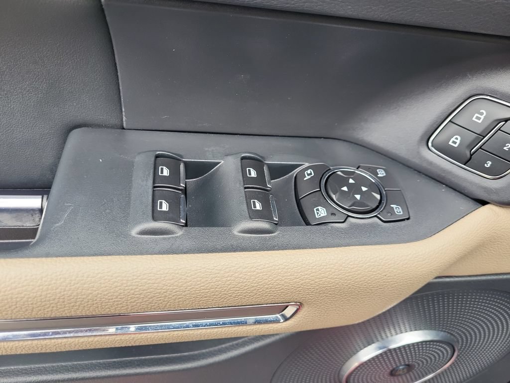 Used 2022 Ford Expedition Limited AWD/4WD image 11