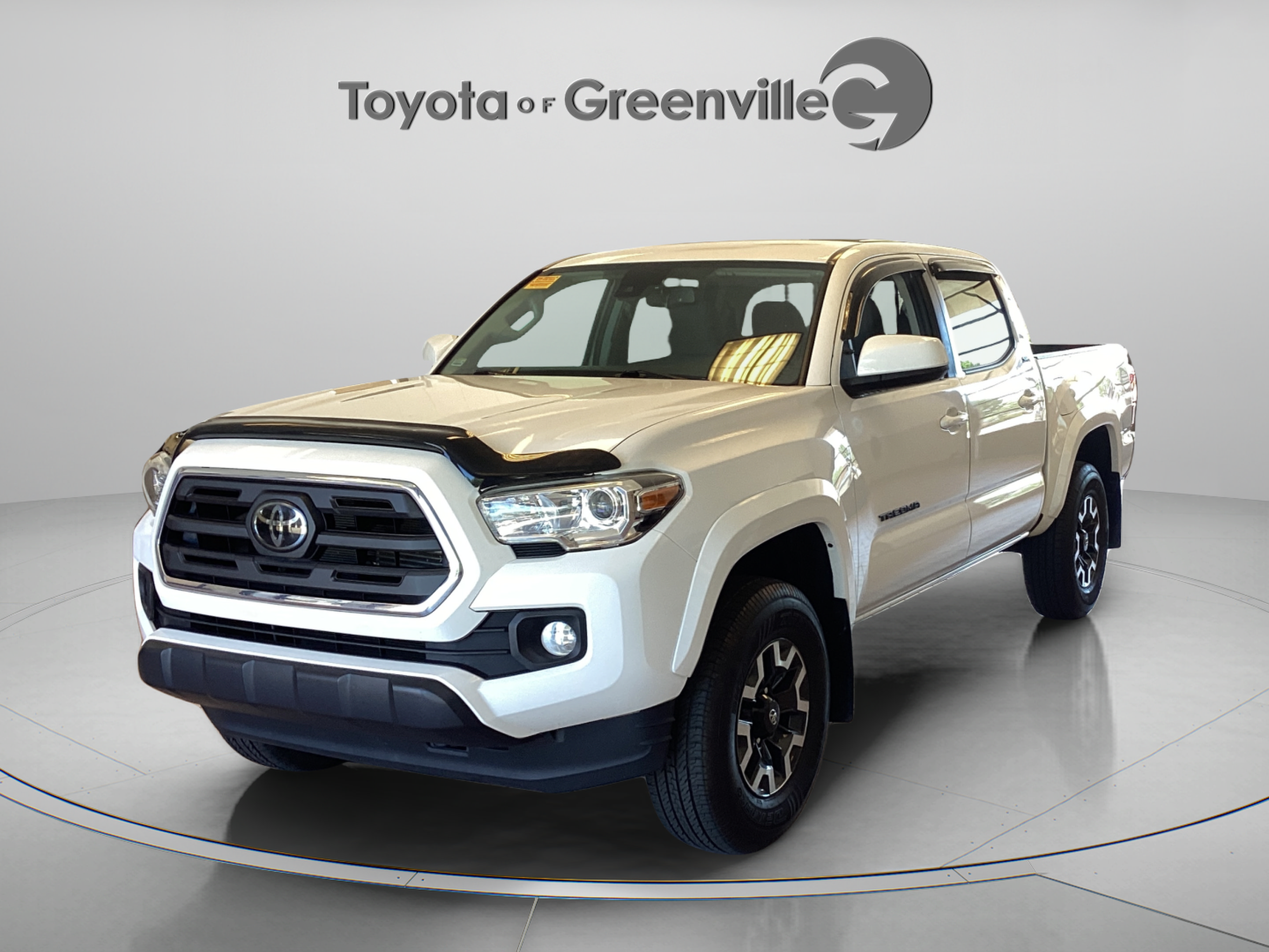 Used 2019 Toyota Tacoma SR5 AWD/4WD video 1