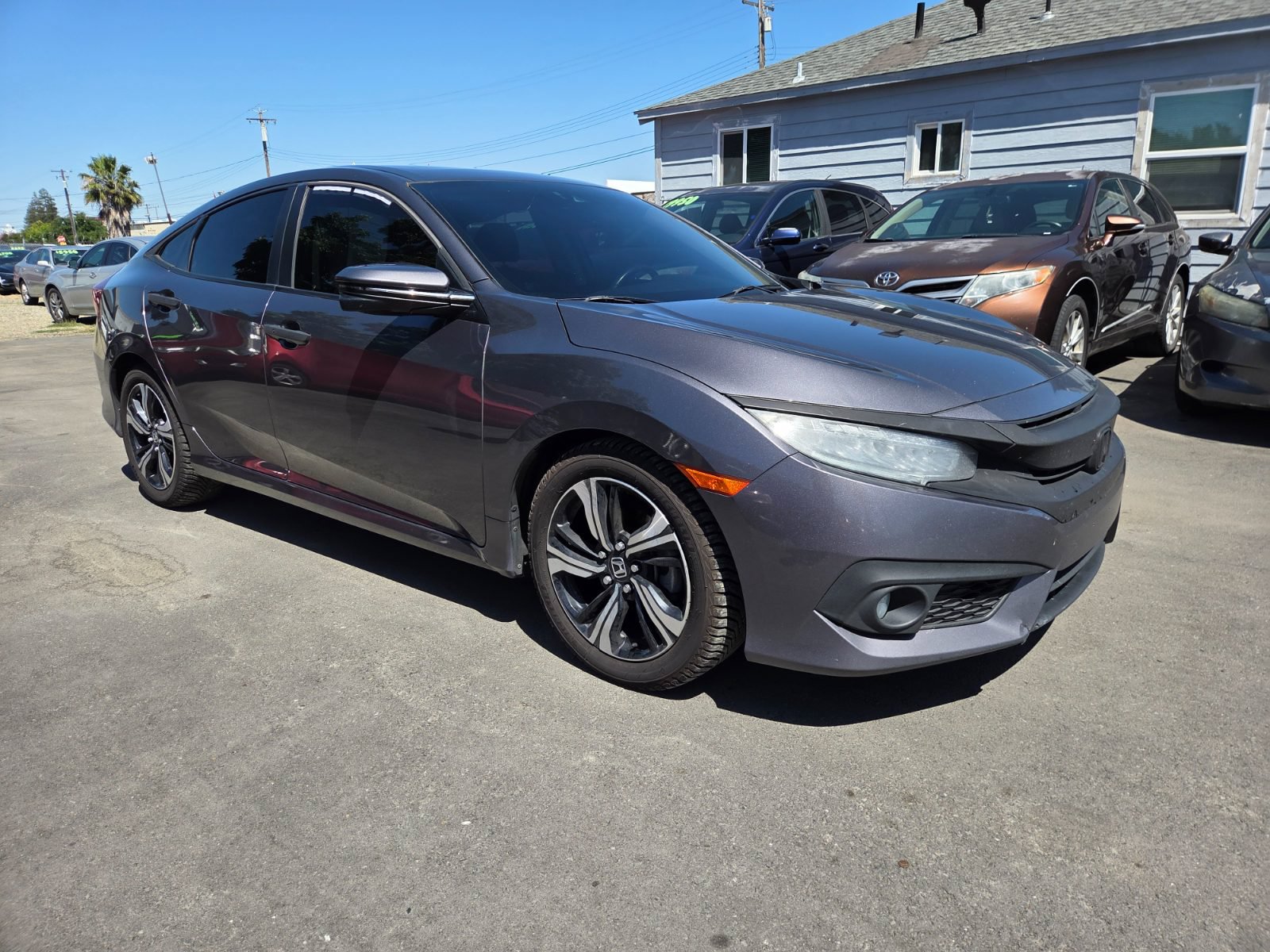 Used 2016 Honda Civic Touring image 5