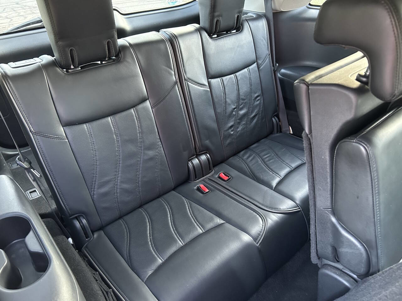 Used 2013 INFINITI JX35 AWD w/ Premium Pkg image 35