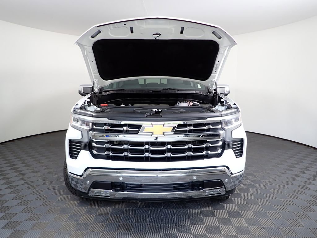New 2026 Chevrolet Silverado 1500 LTZ w/ LTZ Convenience Package II AWD/4WD image 10