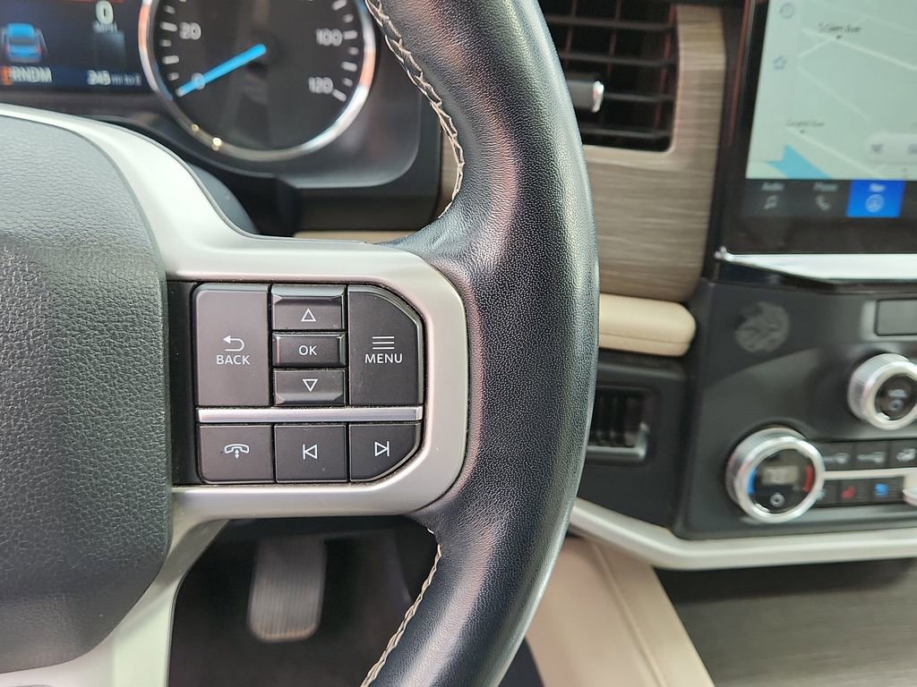 Used 2022 Ford Expedition Max Limited image 21