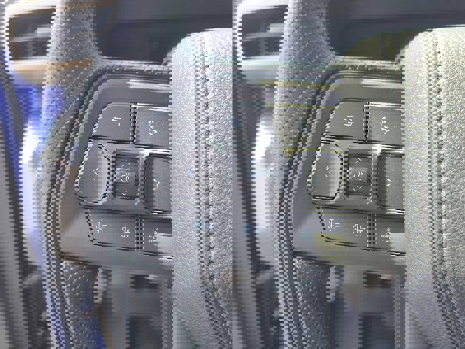 New 2025 Toyota Tacoma SR5 image 31