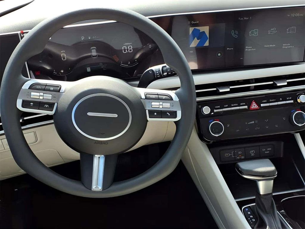 New 2026 Hyundai Tucson SEL image 9