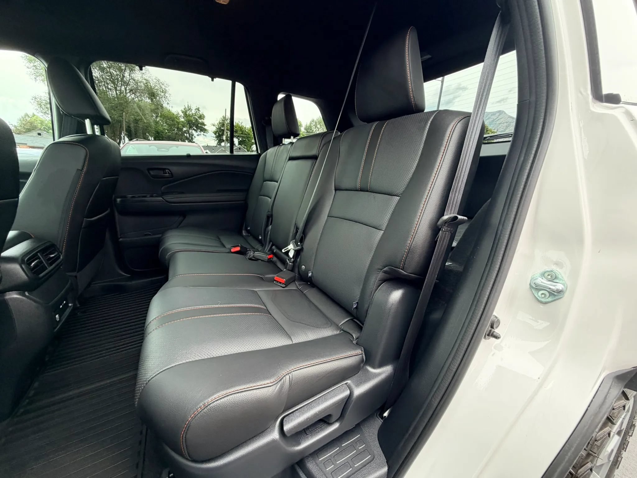 Used 2025 Honda Passport TrailSport image 21