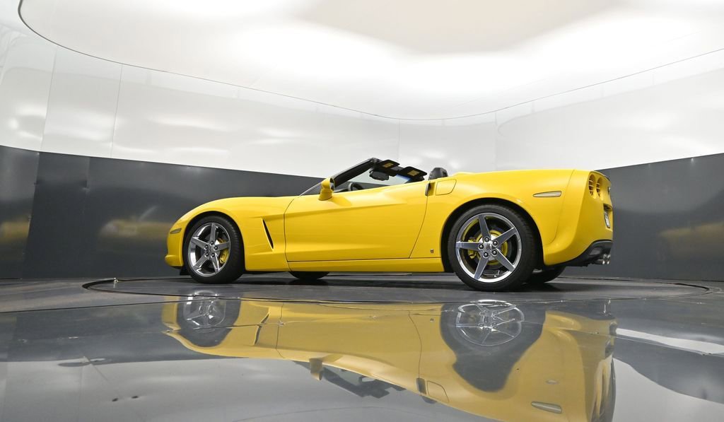 Used 2008 Chevrolet Corvette Convertible w/ Preferred Equipment Group image 35