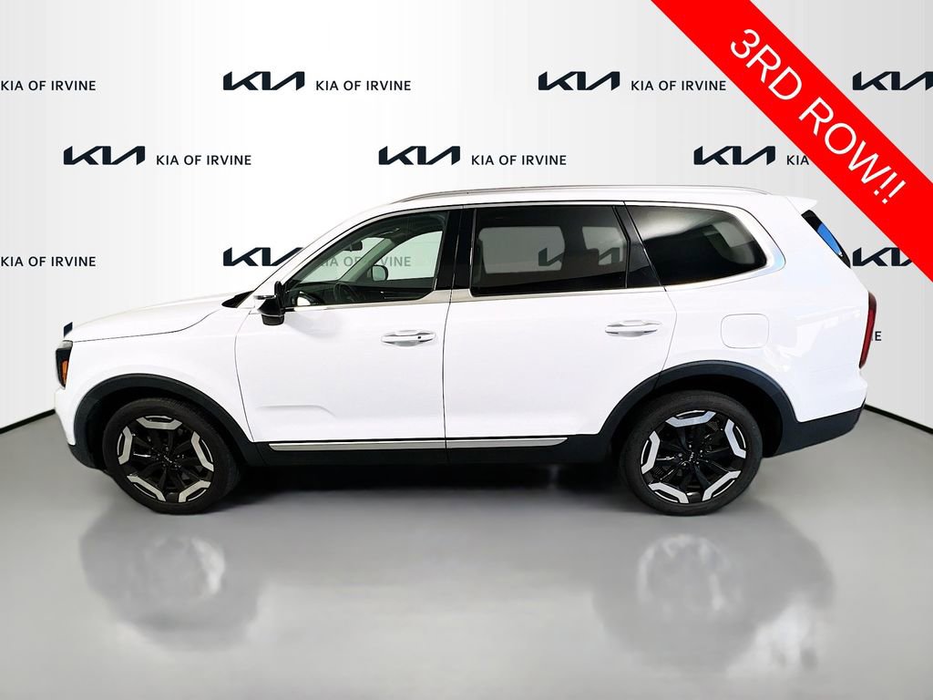 Used 2023 Kia Telluride S w/ S Sunroof Package image 5