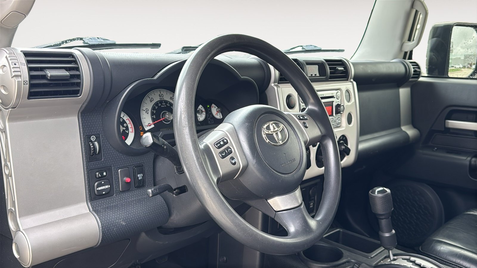 Used 2012 Toyota FJ Cruiser 2WD w/ Convenience Pkg image 10