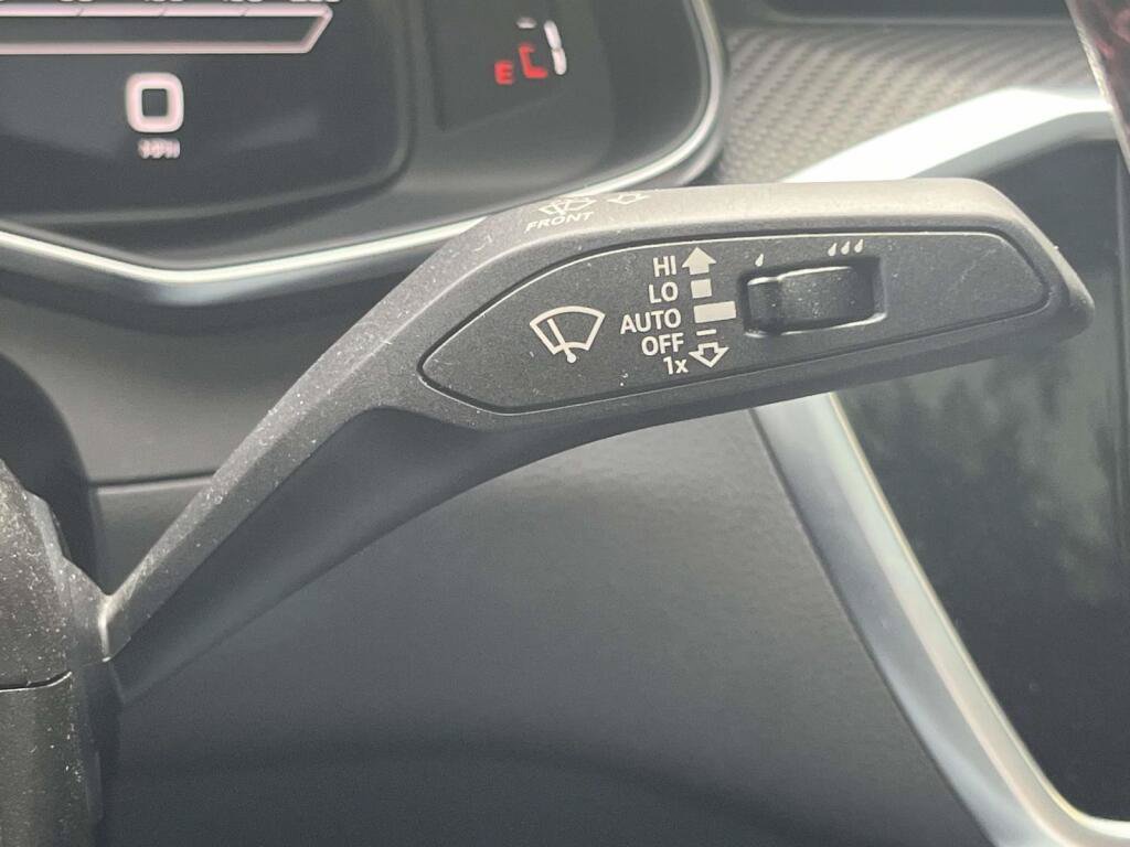 Used 2021 Audi RS 7 Sportback AWD/4WD image 37