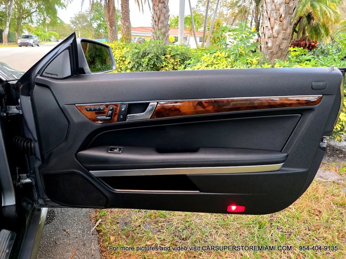 Used 2013 Mercedes-Benz E 550 Cabriolet w/ Premium 1 Pkg image 59