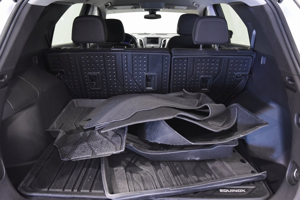 Used 2024 Chevrolet Equinox LS w/ LS Convenience Package image 13